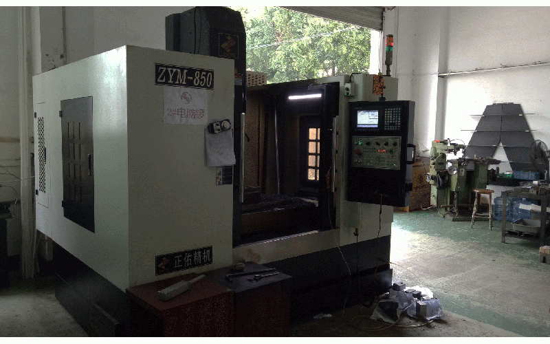 2#電腦鑼850型號CNC-深圳市深模塑膠模具有限公司-設備